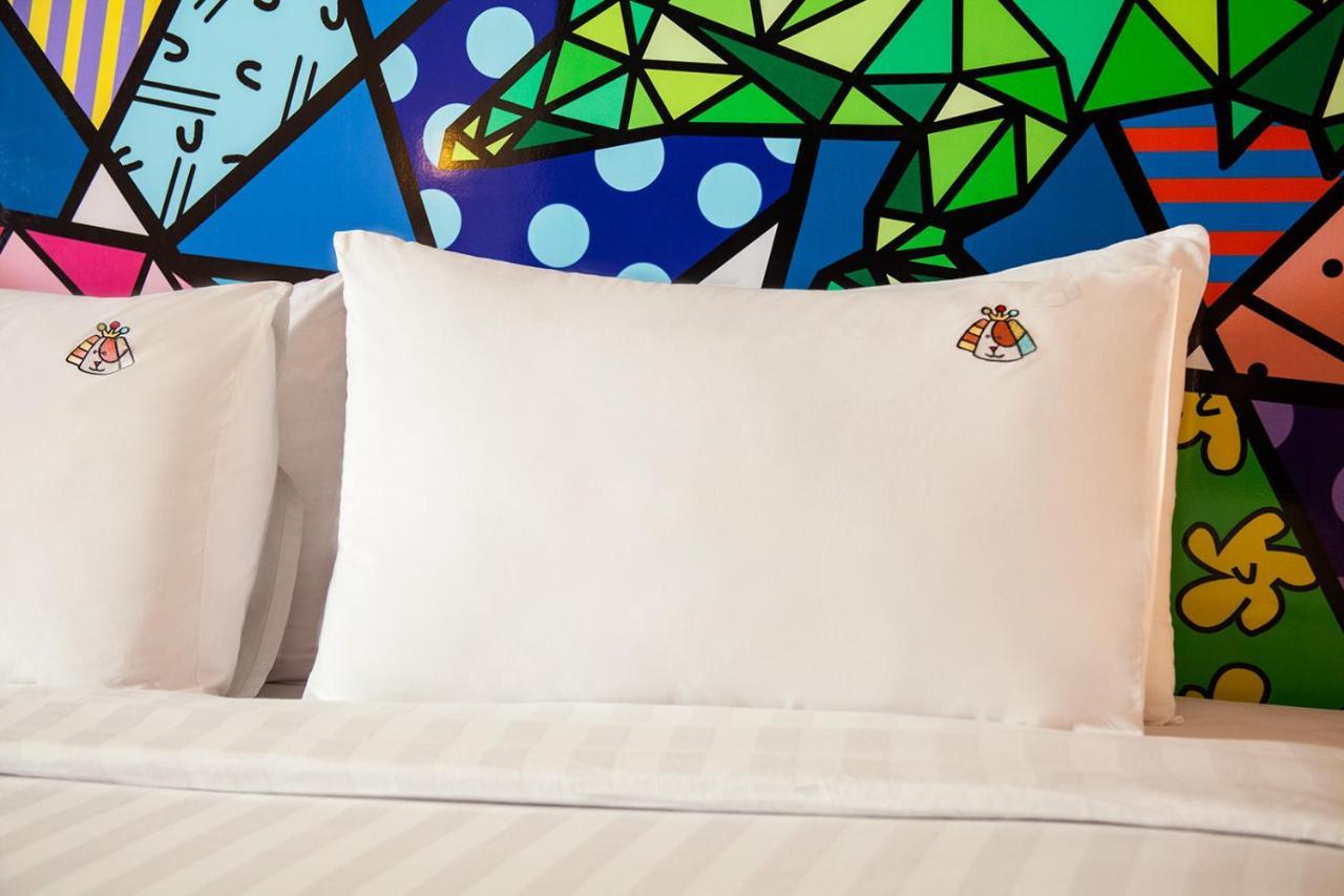 Maxonehotels.Com At Tidar Σουραμπάγια Εξωτερικό φωτογραφία